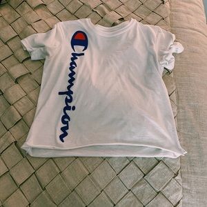 Cropped Champion Shirt